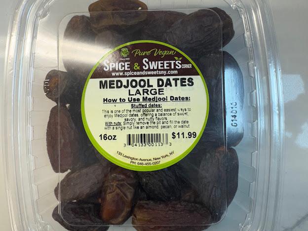 MEDJOOL DATES (large)